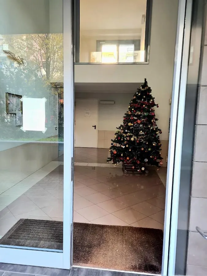 Milano Santa Giulia Business Apartment - Olimpiadi 26 0*, ميلان إيطاليا